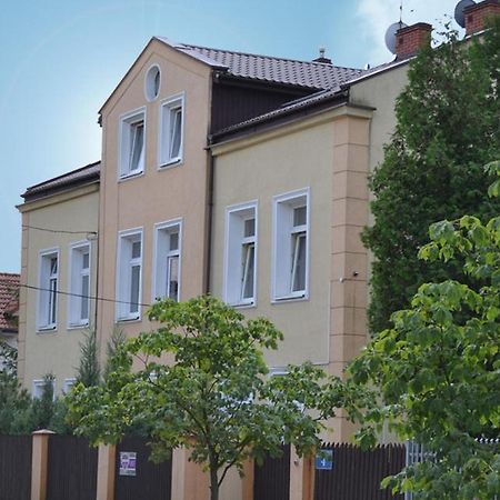 Hostel Piaseczno Пясечно Экстерьер фото