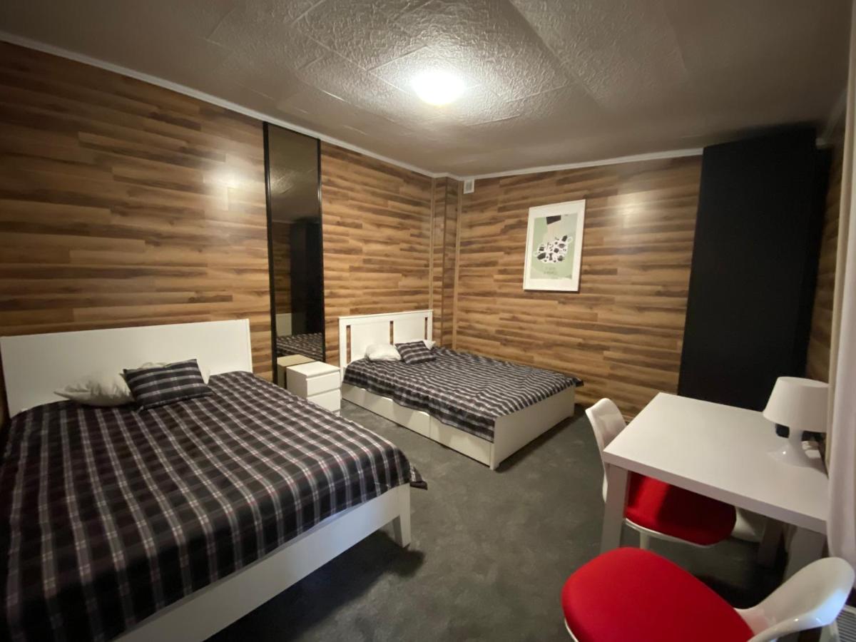 Hostel Piaseczno Пясечно Экстерьер фото