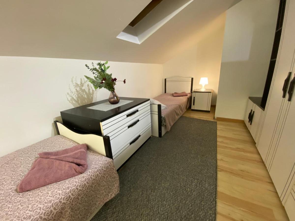Hostel Piaseczno Пясечно Экстерьер фото