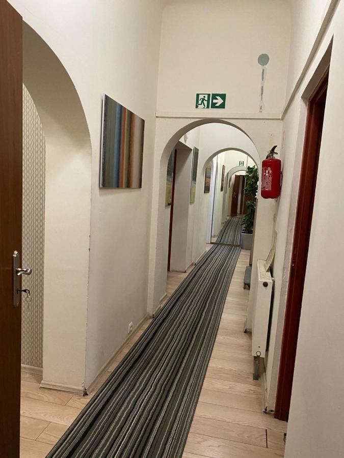 Hostel Piaseczno Пясечно Экстерьер фото